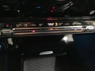 MERCEDES-BENZ CLA usata 21