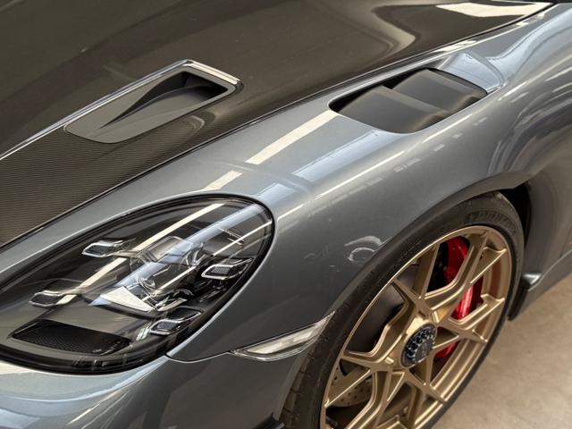 PORSCHE 718 Spyder usata, con Luci diurne LED