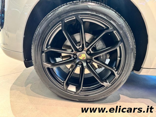 PORSCHE Macan usata, con Interni in pelle