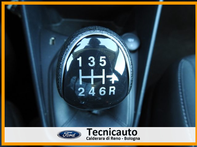 FORD Fiesta usata, con Sensori di parcheggio posteriori