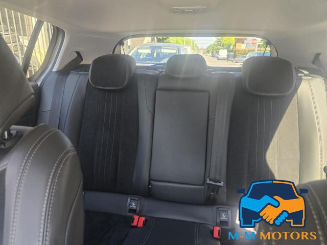 PEUGEOT 308 usata, con Sistema di navigazione