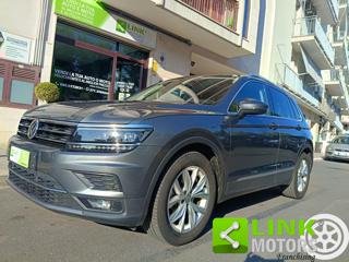 VOLKSWAGEN Tiguan usata, con Riconoscimento dei segnali stradali
