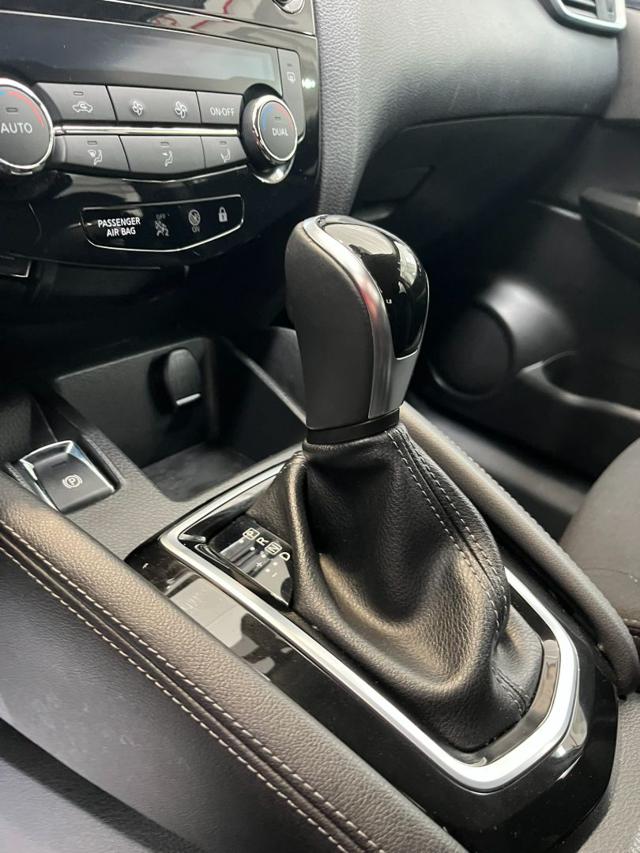 NISSAN Qashqai usata, con Sedile posteriore sdoppiato