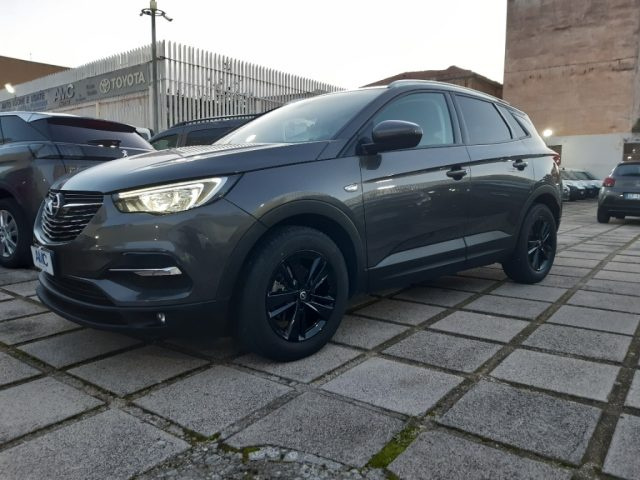 OPEL Grandland X usata, con Airbag