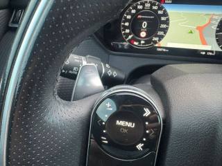 LAND ROVER Range Rover Velar usata, con Specchietti laterali elettrici