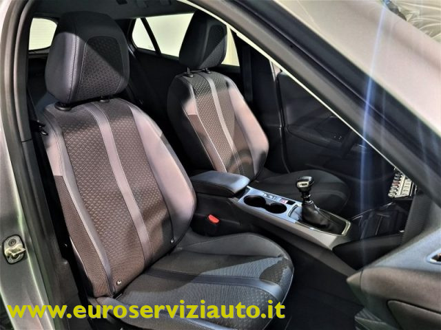 PEUGEOT 2008 usata 31
