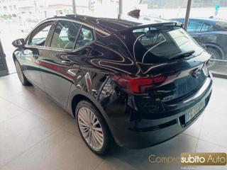 OPEL Astra usata, con Autoradio