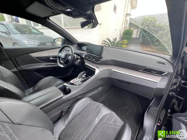PEUGEOT 3008 usata, con USB