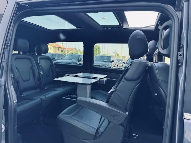 MERCEDES-BENZ V 250 usata, con Volante in pelle