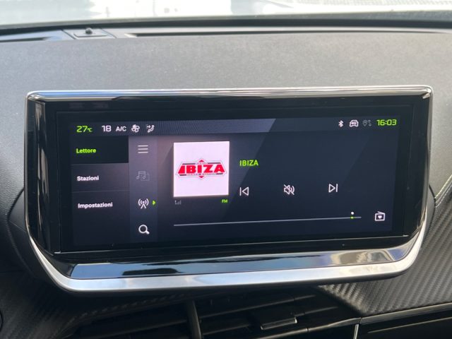 PEUGEOT 2008 usata, con Volante in pelle