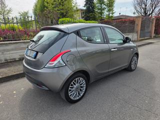 LANCIA Ypsilon usata, con Chiusura centralizzata