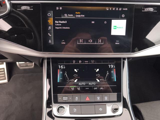 AUDI Q8 usata, con Regolazione elettrica sedili