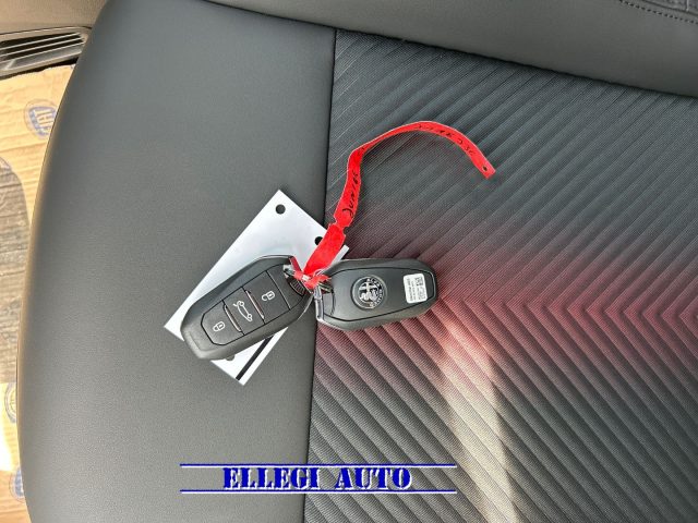 ALFA ROMEO Junior usata, con Leve al volante