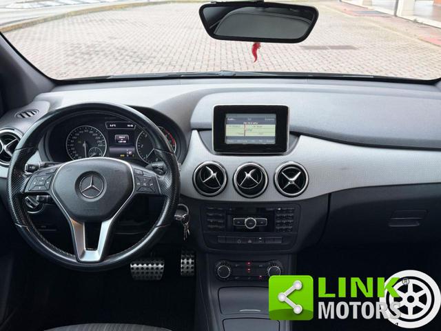 MERCEDES-BENZ B 180 usata, con Interni in pelle