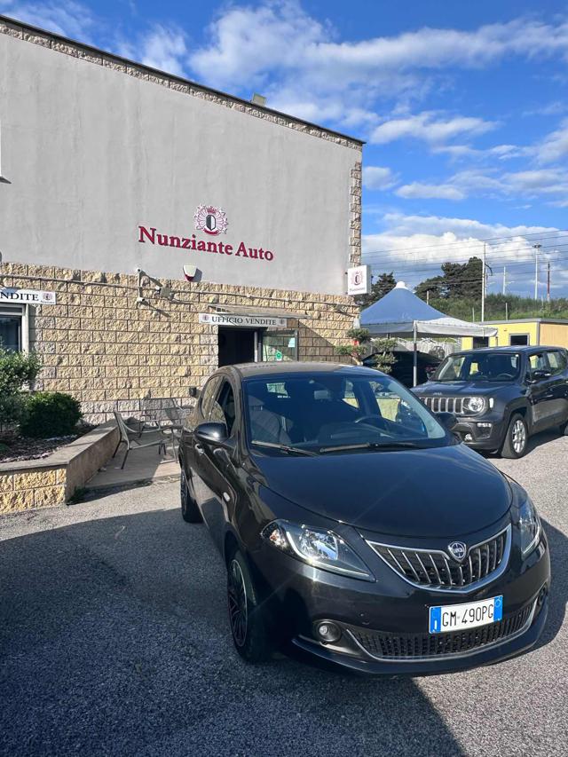 LANCIA Ypsilon usata, con Controllo trazione