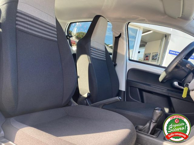 VOLKSWAGEN up! usata, con Servosterzo