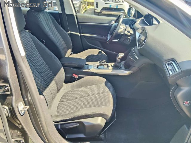 PEUGEOT 308 usata, con ESP