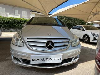 MERCEDES-BENZ B 180 usata, con Airbag