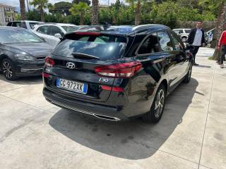 HYUNDAI i30 usata, con Autoradio