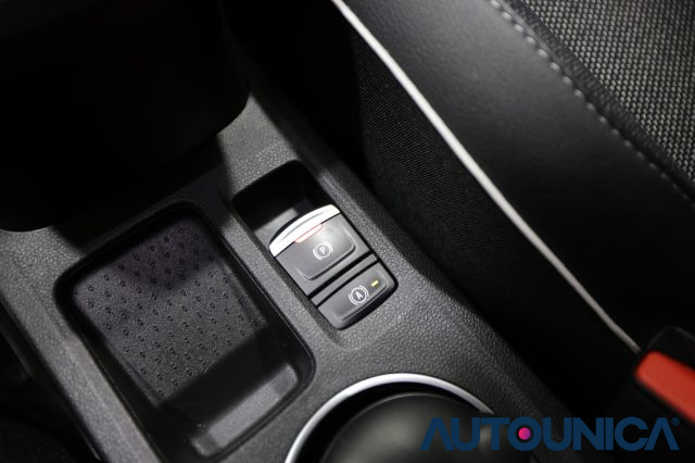 RENAULT Captur usata, con Sensore di pioggia