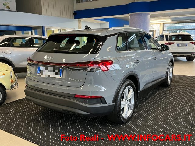 AUDI Q4 e-tron usata, con Airbag