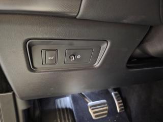 LAND ROVER Range Rover Sport usata, con Specchietti laterali elettrici