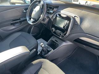 RENAULT Captur usata, con Isofix