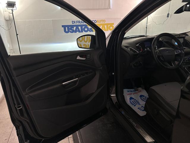 FORD Kuga usata, con Volante in pelle