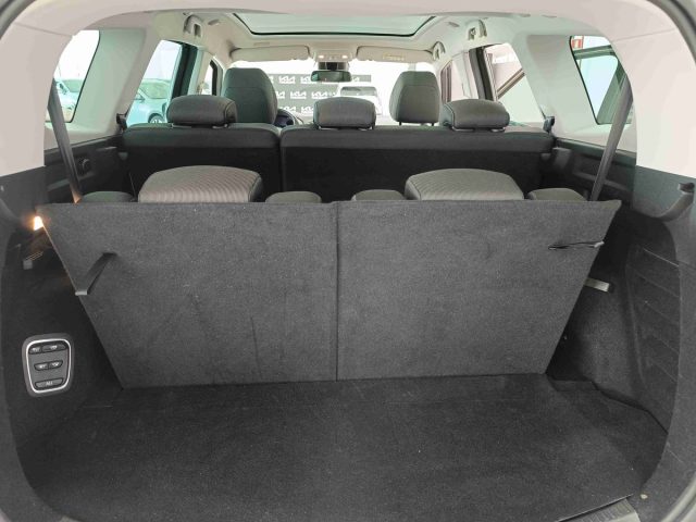 RENAULT Grand Scenic usata, con Fendinebbia