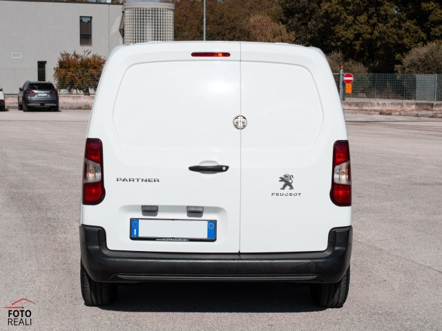 PEUGEOT Partner usata, con Boardcomputer