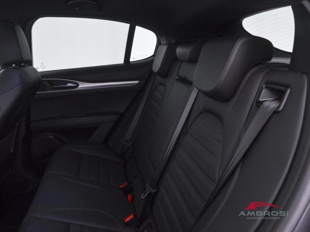 ALFA ROMEO Stelvio usata 9