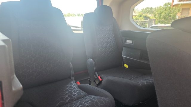 PEUGEOT Rifter usata, con Cruise Control