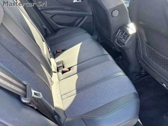 PEUGEOT 3008 usata, con Climatizzatore
