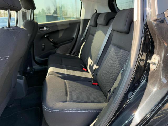 PEUGEOT 208 usata, con Climatizzatore