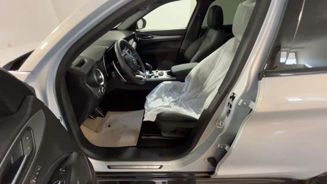 ALFA ROMEO Stelvio usata, con Alzacristalli elettrici
