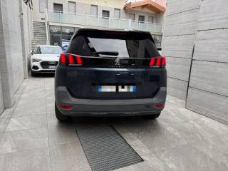 PEUGEOT 5008 usata, con Alzacristalli elettrici