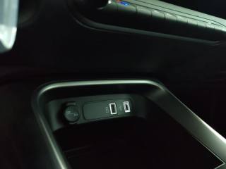 JEEP Avenger usata, con Airbag testa