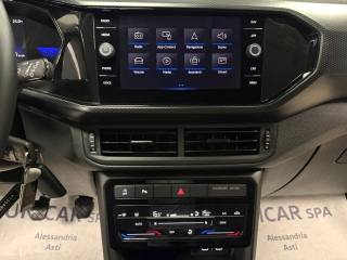 VOLKSWAGEN T-Cross usata, con USB
