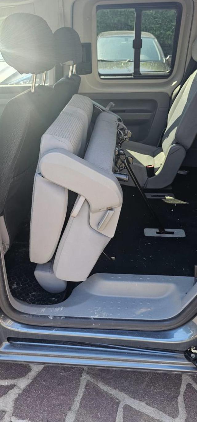 VOLKSWAGEN Caddy usata, con Vetri oscurati