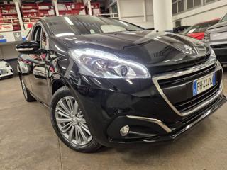 PEUGEOT 208 usata, con Airbag laterali