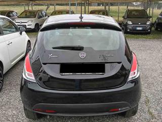 LANCIA Ypsilon usata, con Autoradio