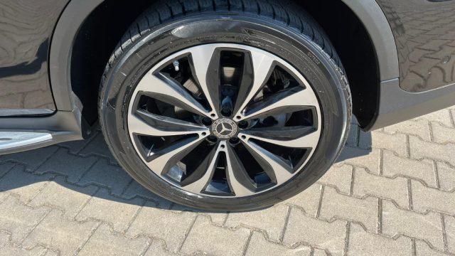 MERCEDES-BENZ GLC 220 usata, con Cerchi in lega
