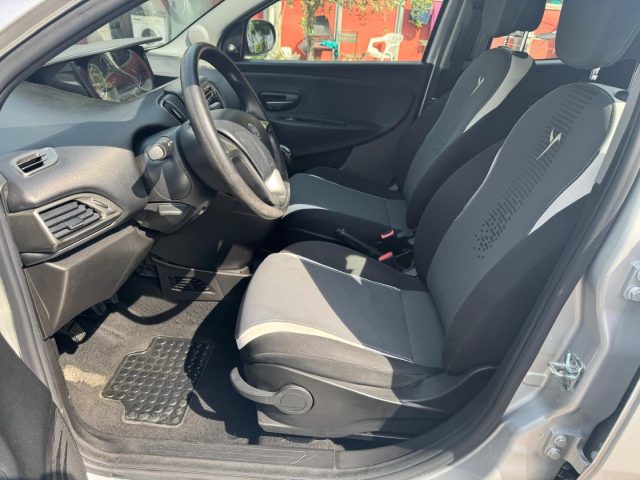 LANCIA Ypsilon usata, con Servosterzo