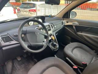 LANCIA Ypsilon usata, con Immobilizzatore elettronico