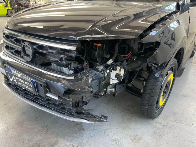 VOLKSWAGEN T-Roc usata, con Controllo trazione
