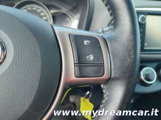 TOYOTA Yaris usata 25