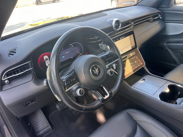 MASERATI Grecale usata, con Autoradio