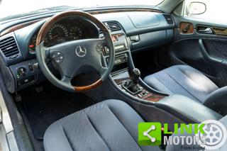 MERCEDES-BENZ CLK 200 usata, con Fendinebbia