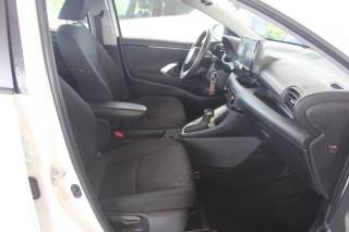 TOYOTA Yaris usata, con Cruise Control
