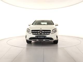 MERCEDES-BENZ GLA 180 usata, con Controllo automatico clima
